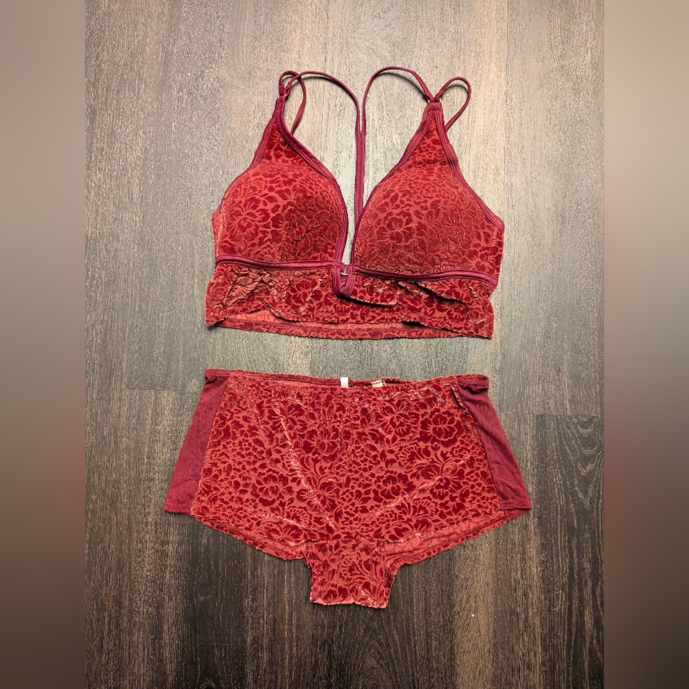 PINK Victoria's Secret Dark Red Velvet Lace Wireless Bralette And Panty Set